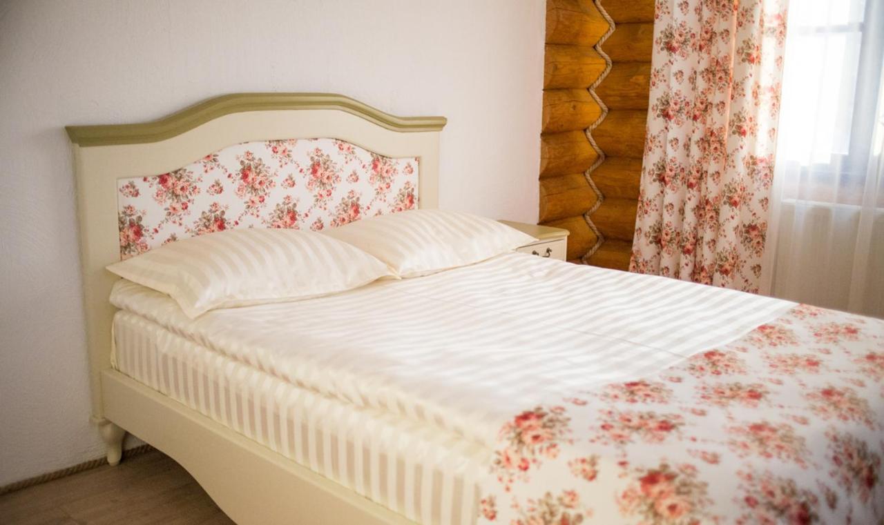 Conacul Maria Theresa Orlat Εξωτερικό φωτογραφία